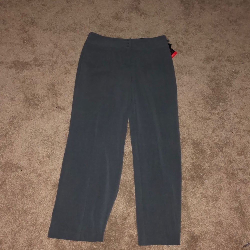 Women’s dress pants